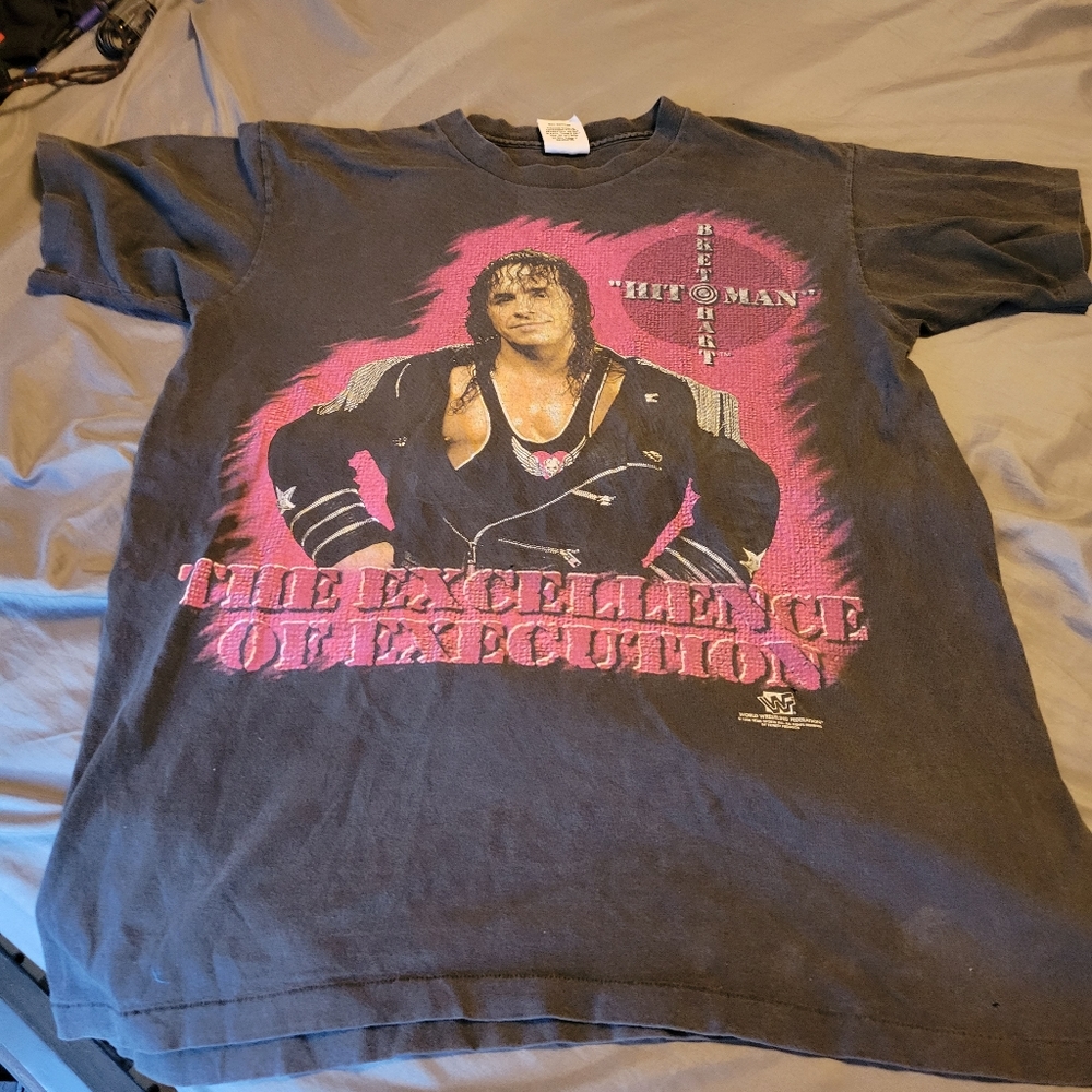 WWE Bret  Hart shirt